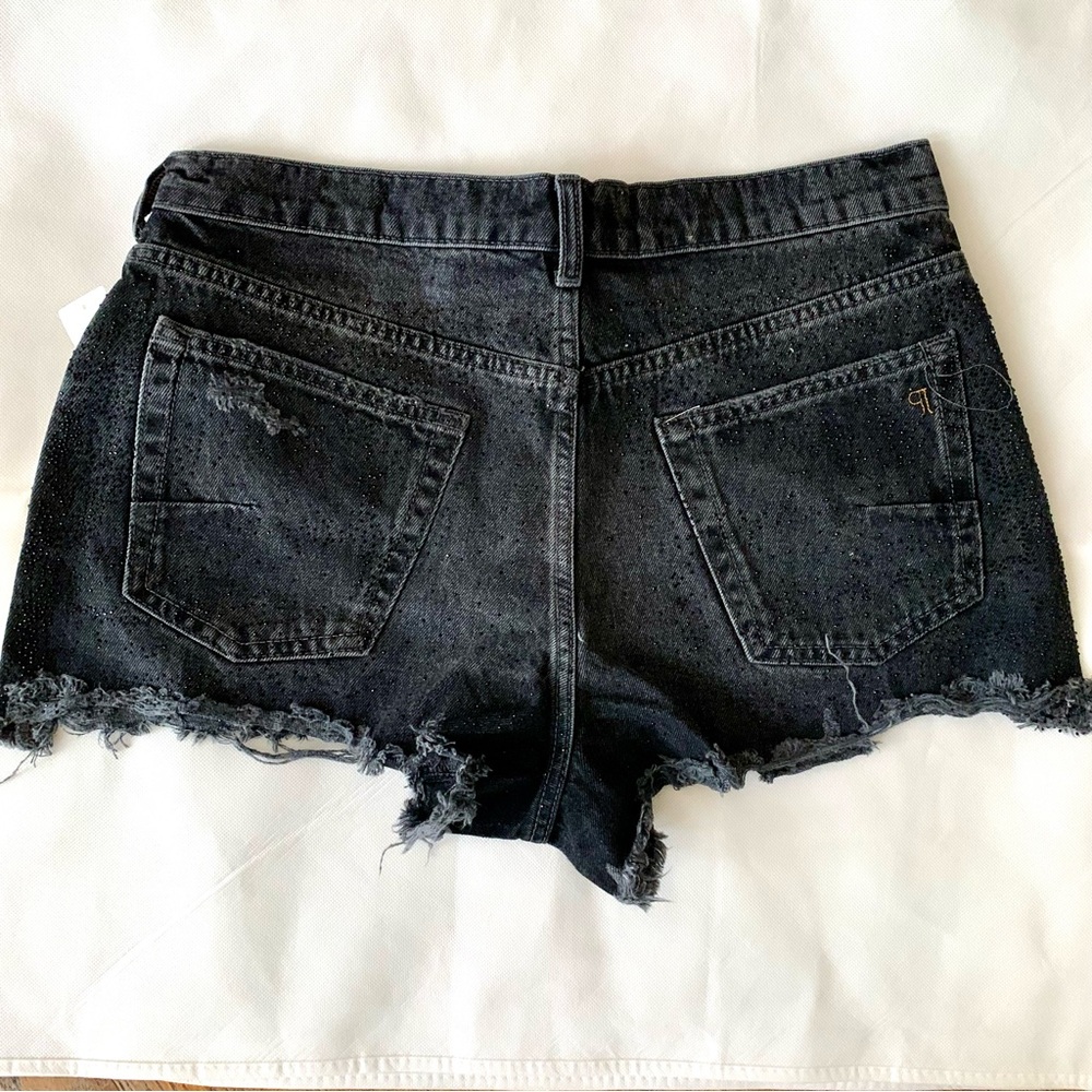 Athropologie Pilcro The Devon Rhinestone Distressed Denim Shorts SZ 30 MSRP $128 - Picture 6 of 6